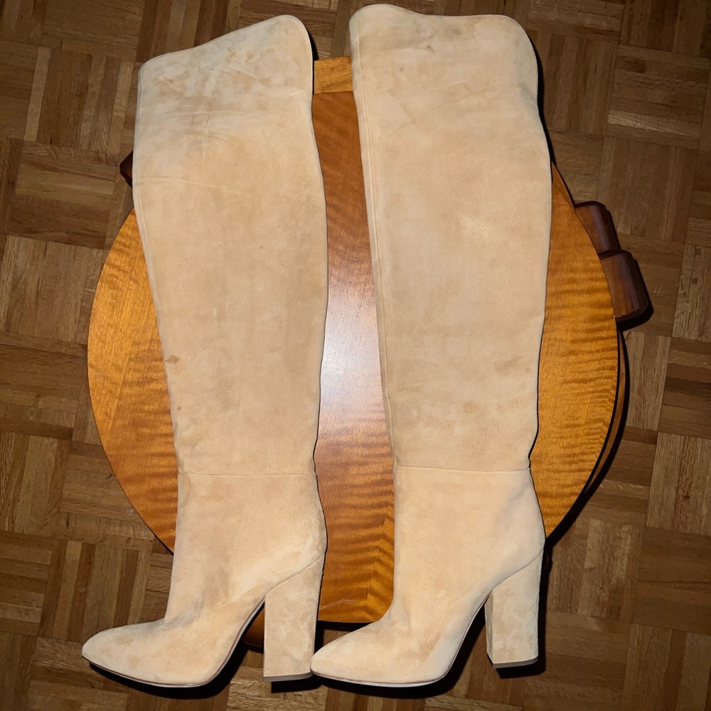 Sergio Rossi Beige Suede Heeled Boots